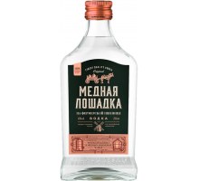 Водка МЕДНАЯ ЛОШАДКА 40%, 0.25л, Россия, 0.25 L